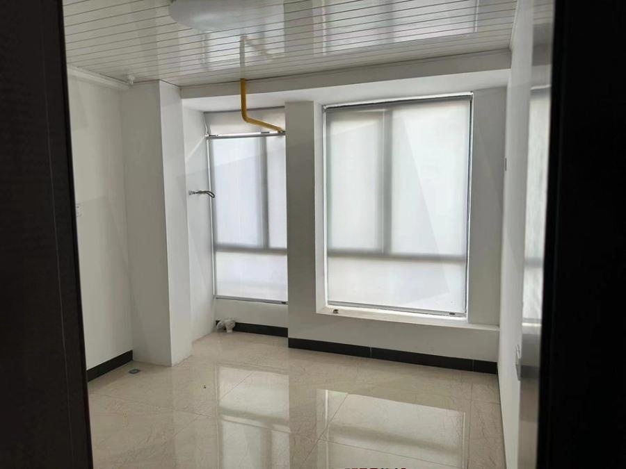 中建偶寓（中建芙蓉嘉苑）法拍房22、23、27棟376號房及屋內(nèi)兩臺空調(diào)