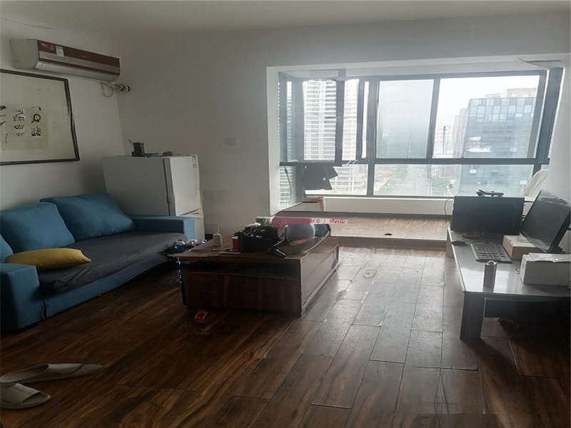 標志商務(wù)中心（新南城商務(wù)中心）法拍房D棟1630號