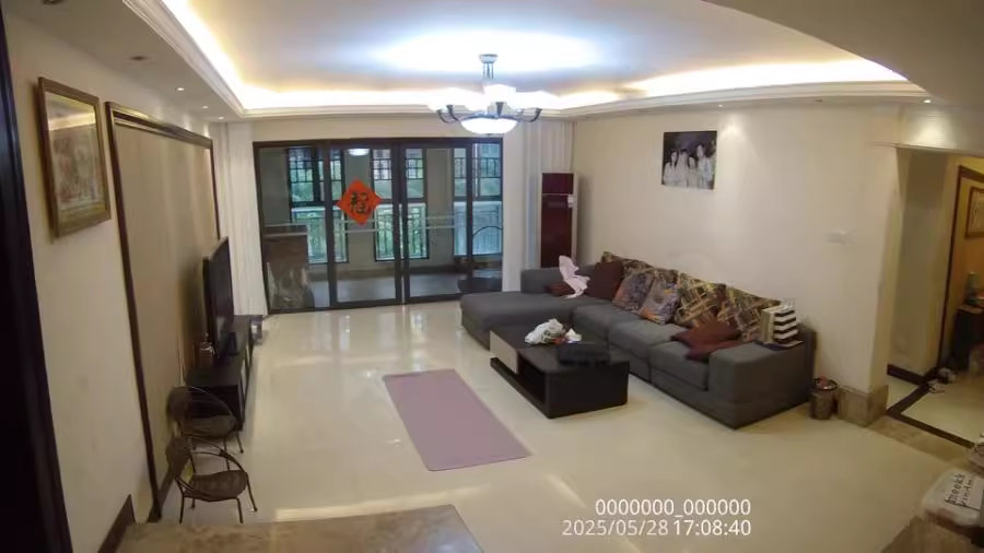 中隆國(guó)際御璽法拍房1棟C-502室及一期-1166號(hào)車庫(kù)